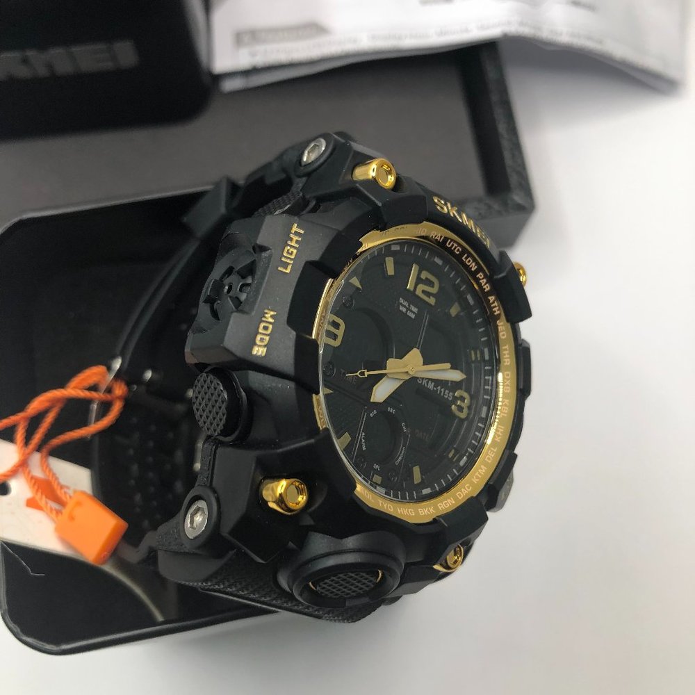 TWO Military Style Watches by SKMEI - Picture 7 of 8